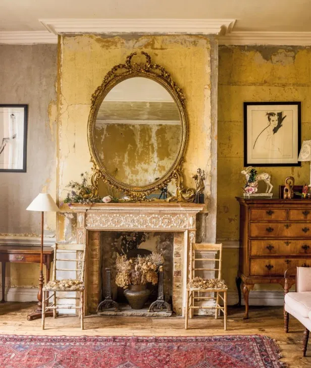 Reel Ready, The Mystery of Antique Mirrors